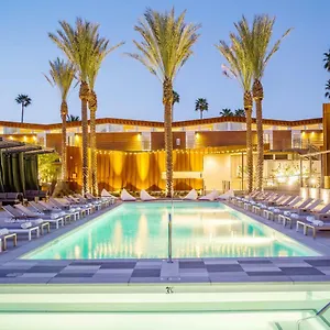 **** Hotel Arrive - Adults Only USA